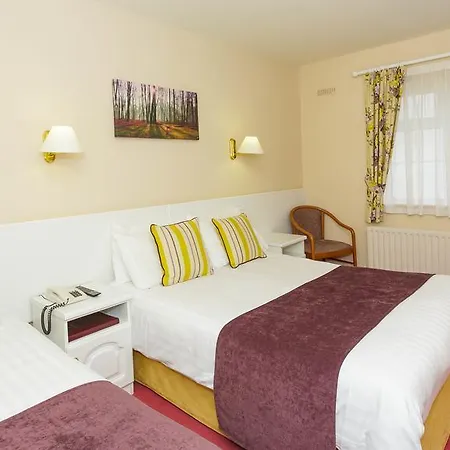 Ashville House 3*