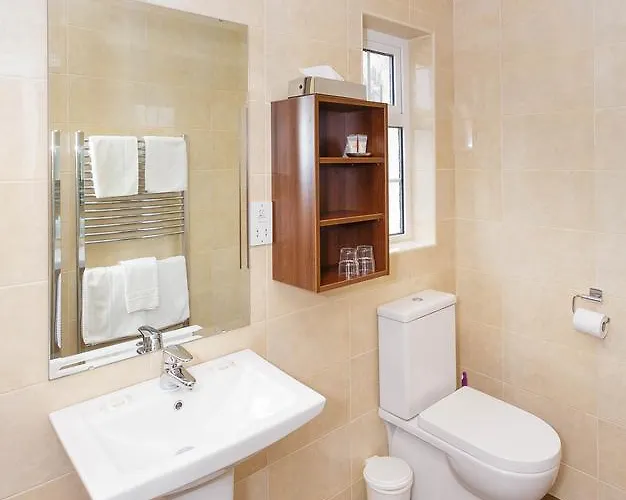 Ashville House Гостевой дом 3*