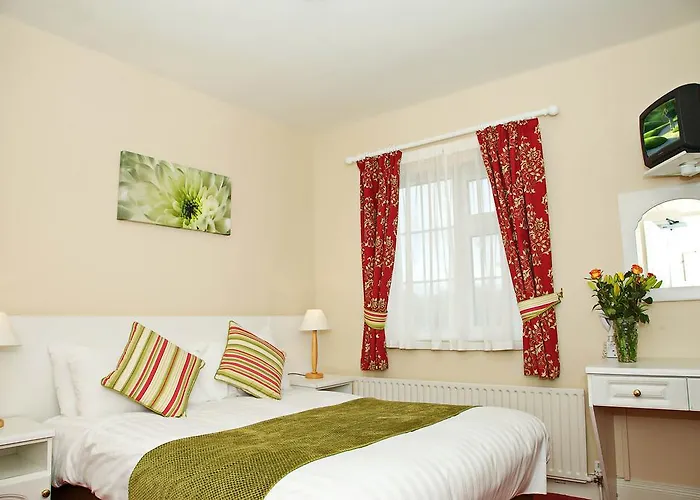 Ashville House Гостевой дом